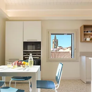 Centro Storico, Esclusivo, 4' Piano Senza Ascensore Apartment